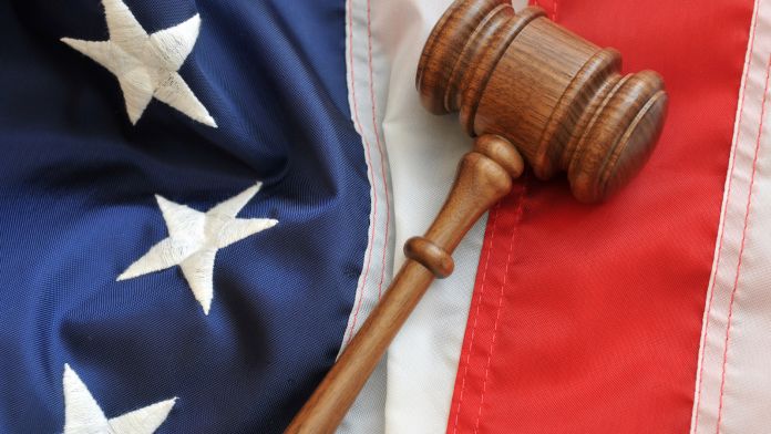  US_court "title =" US_court "/> </div>
<ul>
<li><strong> American Films Inc. می خواهد یک سیستم جدید برای کپی رایت کپی رایت را بر اساس داده های بتنی بسازد. </strong></li>
<li><strong> به همین دلیل ، آنها اخیراً دستاوردهای بسیار هدفمندی از شرکت های جمع آوری داده ساخته اند. </strong></li>
<li><strong> این شرکت به دنبال ISP ها و توسعه دهندگان محصولات <a title=