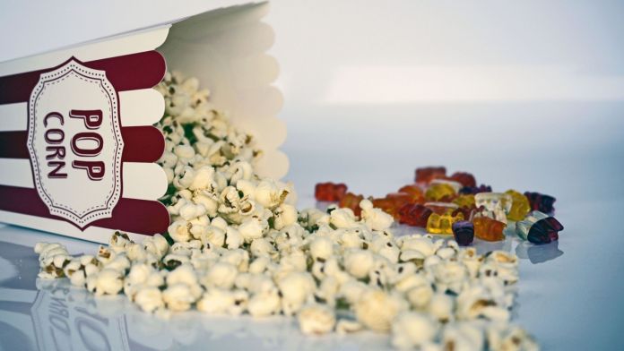  brein_plex_piracy_popcorn "title =" brein_plex_piracy_popcorn "/> </div>
<ul>
<li><strong> صاحب وب سایت اطلاعات Popcorn Time مجبور است 67 دلار دلار پرداخت كند و به مدت شش ماه در سلول محبوس شود. </strong></li>
<li><strong> دادگاه عالی دانمارك حكم داد كه صرفاً اطلاعات را ارائه دهد </strong></li>
<li><strong> متهم اکنون می تواند فقط در دادگاه اروپا به دنبال عدالت باشد ، زیرا این اولین حکم از این نوع در اروپا است. </strong></li>
</ul>
<p> دیوان عالی دانمارک در مورد مالک "PopcornTime.dk" که در آگوست سال 2015 بازداشت شد. تصمیم دادگاه حکم 6 ماه حبس مشروط است ، این همان تصمیمی است که در سال 2018 در یک دادگاه عالی تصمیم گرفته شد اما توسط متهم مورد تجدید نظر قرار گرفت. 120 ساعت دیگر خدمات جامعه و پرداخت 67000 دلار که قبلاً حکم داده شده نیز ایستاده است .با توجه به اینکه این یک حکم دیوان عالی است ، این آخرین مرحله در مسیر قانونی برای مرد 40 ساله است ، بنابراین نمی تواند وجود داشته باشد تجدید نظر ارائه شده مگر اینکه خانم n آماده است تا پرونده را به دادگاه اروپا مطرح كند. </p>
<p> اپراتور وب سایت خاص Popcorn Time با بیان اینکه احکام قبلی نقض حق اساسی وی در آزادی بیان و بویژه ماده 10 کنوانسیون اروپایی حقوق بشر. دیوان عالی کشور این ادعاها را رد كرد و ادعا كرد كه این وب سایت كه توسط متهم اداره می شد ، اطلاعاتی بسیار خاص و هدفمند را در اختیار بازدیدكنندگان قرار می دهد و به آنها در انجام دزدی دریایی كمك می كند. حتی اگر هیچ تخلفی در این سکو صورت نگرفته باشد ، این دادگاه هنوز هم یک جرم جنایی محسوب می شود. </p>
<p> این تصمیم توسط سازمان محلی ضد دزدی دریایی "Rettigheds Alliancen" مورد استقبال قرار گرفت ، زیرا حكم دیوان عالی این مه را مهار می كند. نقض حق چاپ کپی رایت. به یاد داشته باشید ، Popcorn Time یک ابزار نرم افزاری محبوب بود که یک روش مناسب برای بارگیری و تماشای تورنت های فیلم ، بارگیری زیرنویس ها به صورت خودکار و جستجوی محتوای دزدان دریایی از طریق یک رابط کاربری دوستانه در اختیار کاربران خود قرار داد. بنابراین ، این نرم افزار میزبان هیچ ماده تخلفی نبوده و وب سایت هایی که ابزار را توزیع کرده و اطلاعاتی در مورد نحوه استفاده از آن ارائه داده اند ، هیچ میزبان هیچ پرونده ای نبودند. این احساس امنیت برای اپراتورها ایجاد کرده است که در سالهای اخیر توسط دادگاههای مختلف مورد برکناری قرار گرفته است. دانمارک جدیدترین نسخه در لیست مربوطه است ، اما اولین مورد در اروپا است. </p>
<p> طبیعتاً همه این ابهامات قانونی باعث سردرگمی اپراتورها و کاربران وب سایت می شود. دقیقاً چه معنای "تسهیل دزدی دریایی" چیست ، و چرا شانس شخصی که از Popcorn Time (یا هر نرم افزار دیگری) برای استفاده از محتوایی که دارای حق چاپ نیستند استفاده می کند؟ چگونه صرفاً ارائه اطلاعاتی درباره چگونگی انجام كاری كه حتی ذاتاً یا خودكاری نادرست نباشد ، جرم محسوب می شود؟ دادگاه دانمارک اظهار می دارد که آنها همچنان ماهیت و هدف وب سایت ها را در نظر می گیرند و ارزیابی می کنند که آیا صاحبان آنها هنگام بررسی پرونده هایی مانند این ، از تبلیغات می گیرند یا خیر ، بنابراین وضعیت از دیدگاه حقوقی تقریباً درهم تنیده است. </p>
</div>
</pre>
<p><a href=