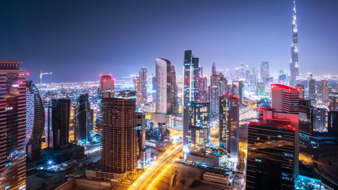 uae "title =" uae "/> </div>
<ul>
<li><strong> سازمان تنظیم مقررات ارتباطات از امارات محدودیت هایی را برای مجموعه برنامه های ارتباطی برداشته است. </strong></li>
<li><strong> هفته گذشته ، همین مقام اعلام کرد که موقت تحریم مایکروسافت تیم ها را لغو می کند ، </strong></li>
<li><strong> امارات متحده عربی یک مکان خشن برای کاربران اینترنت باقی مانده است ، بنابراین بهتر است قبل از شروع آنلاین ، <a title=