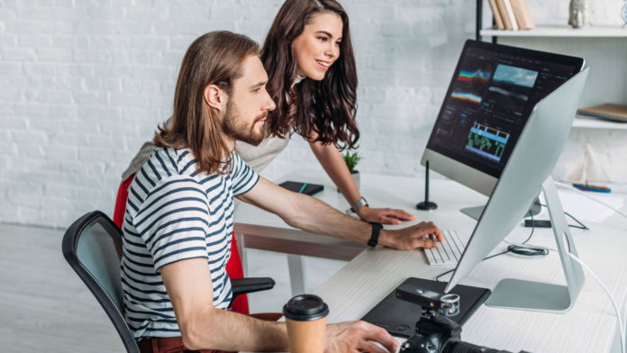  برنامه های خلاق "عنوان =" برنامه های خلاق "/> </div>
<ul>
<li><strong> اپل ابزارهای نرم افزاری Final Cut Pro X و Logic Pro X را به مدت 90 روز آزمایش رایگان در حال حاضر ارائه می دهد. </strong></li>
<li><strong> Adobe و Affinity نیز پیشنهادات مشابهی را اعلام کرده اند ، </strong></li>
<li><strong> جهان منبع آزاد نیز گزینه ای است که ابزار خلاقانه ای را برای خلاقیت بدون محدودیت ارائه می دهد. </strong></li>
</ul>
<p> اپل تصمیم گرفته است تا دوره آزمایشی رایگان Final Cut Pro X و Logic Pro X را گسترش دهد. 30 روز تا 90 روز: کسانی که قبلاً برای دوره آزمایشی مشترک شده بودند ، سه ماه پسوند خودکار دریافت می کنند و تنها کاری که باید برای دریافت پیشنهاد ویژه شیوع "COVID-19" انجام دهید این است که اطلاعات خود را در وب سایت اپل وارد کنید. و نرم افزاری را دانلود کنید که در غیر این صورت 300 دلار (Final Cut) و 200 دلار (Logic) هزینه خواهد کرد. تنها شرط این است که شما macOS 10.14.6 یا بالاتر را اجرا می کنید و سیستم شما حداقل 4 گیگابایت رم و 3.8 گیگابایت رم دارد. </p>
<p> محاکمه سه ماهه دوره ای کاملاً گسترده است که از آن استفاده می کند بیشتر از حد کافی برای آزمایش یک نرم افزار سطح حرفه ای و تصمیم گیری در مورد نیازهای شما استفاده می کند. اپل برای کمک به کسانی که داخل آن گیر کرده اند ، محاکمه را تمدید می کند و اغلب اوقات منابع مالی محدودی برای شروع کار بر روی یک پروژه دارند. Final Cut Pro X یک مجموعه پیشرفته و غیر خطی در زمینه ویرایش فیلم است که در تولید فیلم ها و نمایش های تلویزیونی بی شماری مورد استفاده قرار گرفته است. Logic Pro ، از طرف دیگر ، DAW (ایستگاه ایستگاه صوتی دیجیتال) است که تنها پس از Ableton Live در رتبه دوم قرار دارد. هردو مجموعه یک رابط کاربر پسند ، مجموعه های غنی از قابلیت ویرایش رسانه ها و همچنین سازگاری خوبی با سایر ابزارهای مورد استفاده در زمینه های مربوطه دارند. </p>
<p> اپل تنها شرکت فنی نیست که پیشنهادات ویژه ای را ارائه می دهد. برنامه های خلاق گران قیمت ، هر چند. به تازگی ادوبی اعلام کرده است که در حال راه اندازی گزینه تخفیف دو ماهه برای مشترکین موجود Creative Cloud است ، بنابراین هنرمندان و طراحان می توانند در طول ایزوله کردن خود به کار خود روی پروژه های خود ادامه دهند. در همین زمان ، معلمان و دانش آموزان تا ماه مه 2020 می توانند به اکوسیستم برنامه CC کاملاً رایگان دسترسی پیدا کنند. </p>
<p> Affinity ، خالق نرم افزار درجه یک برای عکاسان ، طراحان و ناشران نیز یک 90 را ارائه می دهد. دوره آزمایشی روزانه در تمام محصولات خود – همچنین 50٪ تخفیف برای تمام سیستم عامل ها (از جمله iPad) در مخلوط می کند. با توجه به محصولات Affinity که قبلاً با قیمت بسیار رقابتی عرضه می شوند ، این امر آنها را به یک معامله واقعی تبدیل می کند. </p>
<p> اگر نمی خواهید هزینه ای بپردازید و دوره های آزمایشی را دوست ندارید ، ممکن است هنوز برخی نرم افزارهای منبع باز را انتخاب کنید. و بلافاصله کار کنید. برای سازندگان موسیقی ، Ardor DAW و ویرایشگر صوتی Audacity را بررسی کنید. برای انتشار دسک تاپ ، Scribus و LibreOffice وجود دارد ، در حالی که برای ویرایش فیلم و تصویر ، Blender ، GIMP ، Darktable و Lightworks وجود دارد. </p>
</div>
</pre>
<p><a href=