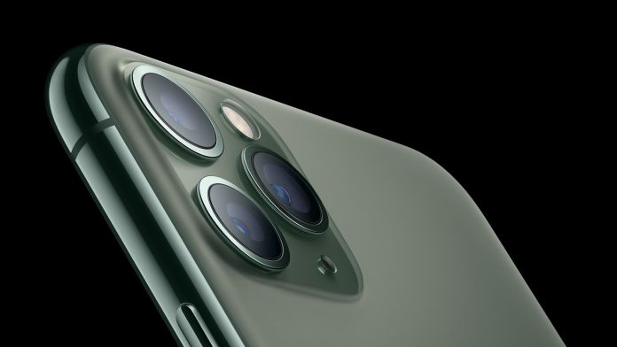 iPhone 11 Pro Image Press "title =" iPhone 11 Pro Press Image "/> </div>
<ul>
<li><strong> یک محقق با استعداد امنیتی 75000 دلار از اپل برای گزارش هفت روز صفر دریافت کرده است. </strong></li>
<li><strong> سه مورد از این نقص ها می تواند در استفاده شود. </strong></li>
<li><strong> اپل تنها طی دو هفته مشکل اساسی را برطرف کرد ، بنابراین به روزرسانی iOS و مرورگر Safari بسیار مهم است. </strong></li>
</ul>
<p> مهندس امنیتی سابق خدمات وب آمازون (AWS) ، رایان پیکرن ، در کل هفت آسیب پذیری صفر روزه در مرورگر وب Safari اپل (CVE-2020-3852 ، CVE-2020-3864 ، CVE-2020-3865 ، CVE-2020-3885 ، CVE-2020-3887 ، CVE-2020-9784 ، و CVE-2020-9787) که سه مورد از آنها برای هک کردن دوربین آیفون استفاده می شود.این بهره برداری نیاز دارد که قربانی از یک وب سایت مخرب مخصوص استفاده کند که بتواند توپ سوء استفاده را بدست آورد. نورد زنجیره ای ، سوءاستفاده از شیوه تجزیه Safari URI (شناسه منبع یکسان) ، منشأ وب و متن اولیه اولیه </p>
<p> وب سایت حاوی JavaScript مخرب می تواند به دوربین و میکروفون دستگاه دسترسی پیدا کند ، مادامی که کاربر به یک سایت (حتی یک سایت قانونی) با همان درخواست قبلی اعتماد کرده باشد. این می تواند مشتری وب زوم یا "Skype.com" باشد که محقق به عنوان نمونه از آن استفاده می کند. </p>
<p><noscript><img class=